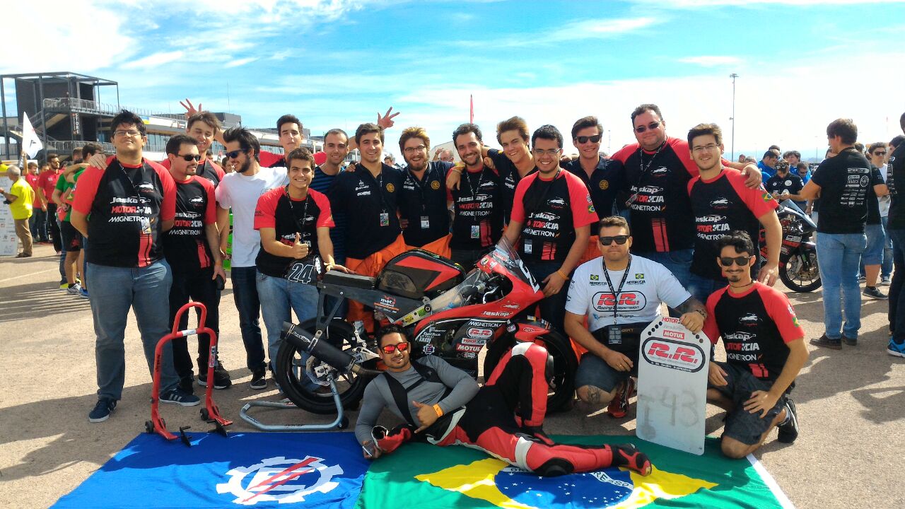 f52237c9-0a8f-4d62-a4bf-57d98e45783d